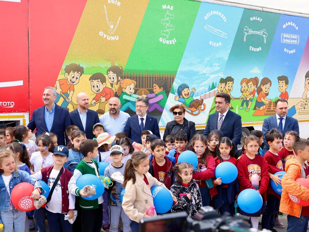 Etnospor Birliği Başkanı Erdoğan: “Geleneksel oyunlar kimliğimizin parçası” 1 geleneksel oyunlartiri 1