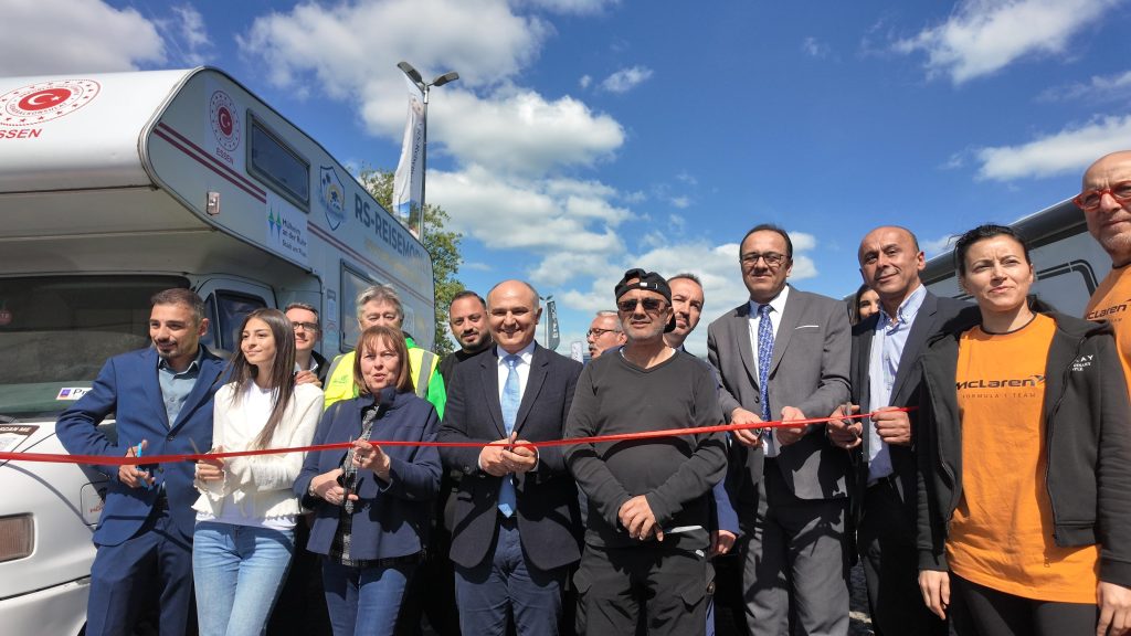İpekyolu Rallisi, 17 bin kilometrelik yolculuk için start aldı 2 ipekyonu ralli8