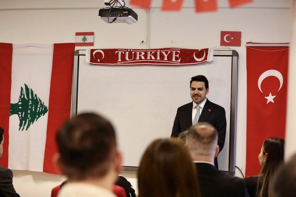 YTB Başkanı Eren, Türkiye Mezunları ile Lübnan’da bir araya geldi 9 ytb lubnan bulusma 3