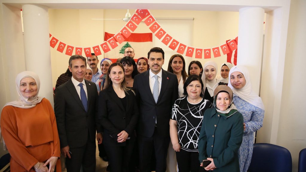 YTB Başkanı Eren, Türkiye Mezunları ile Lübnan’da bir araya geldi 11 ytb lubnan bulusma 8