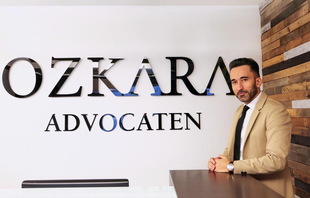 Avukat İsmet Özkara’dan Hollanda'da aile birleşimi için tarihi hukuki adım 1 Avukat ismet ozkara 2