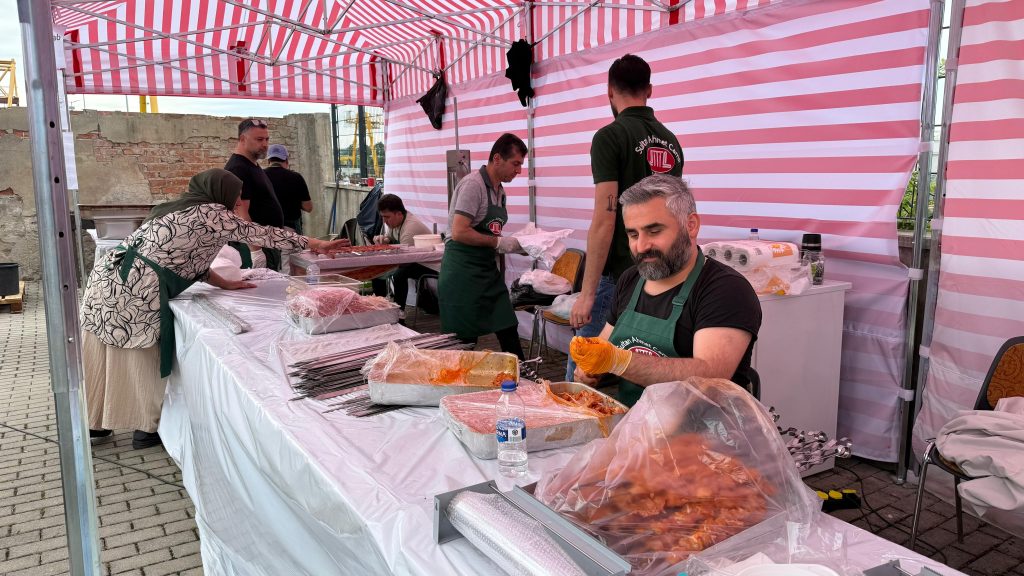 Witten Sultan Ahmet’te renkli kermes etkinliği 11 witten kermes7