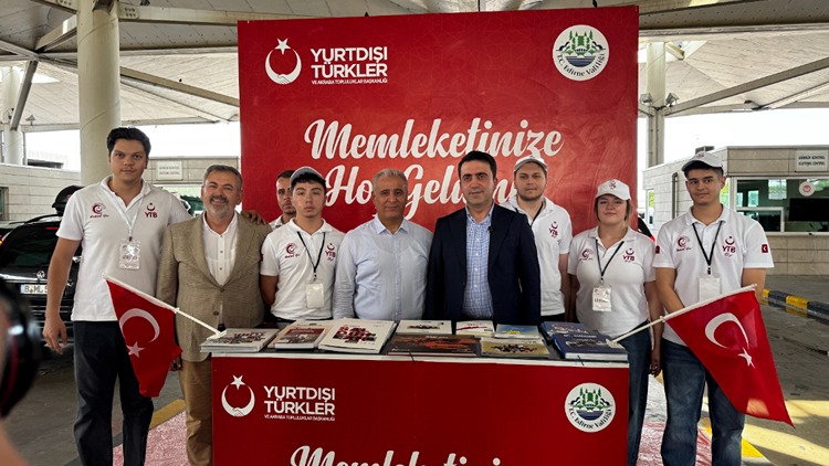 Sırbistan sınırında bekleyen gurbetçiler