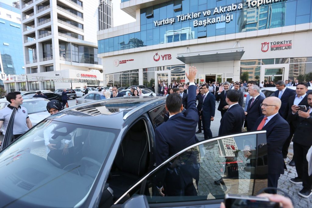 Eren, YTB Başkanlığını Turus’a devretti 17 ytb veda2
