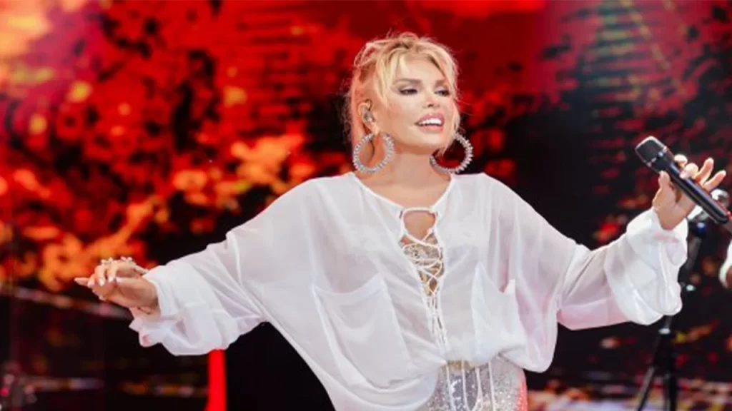 ajda pekkan in son konserinde