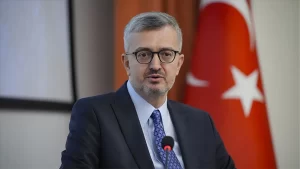 i letisim baskani duran dan us