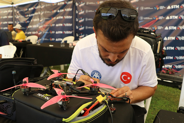 Drone Yarışmaları