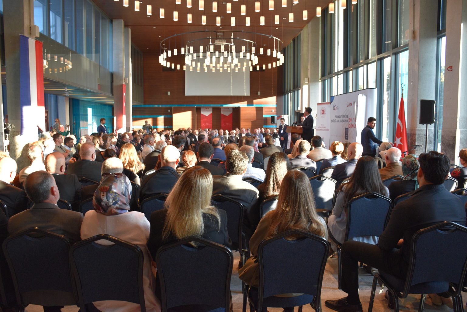 Türkiye-Fransa İş Gücü Anlaşması‘nın 60. Yılı büyük bir çoşku ile kutlandı 5