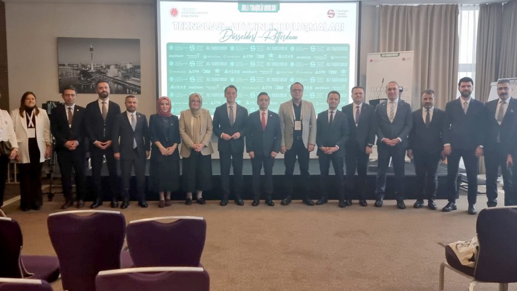 “Milli Yetkinlik Hamlesi” Avrupa’da: 250 genç Düsseldorf’ta savunma sanayiiyle buluştu 14 ssb dusseldorf3