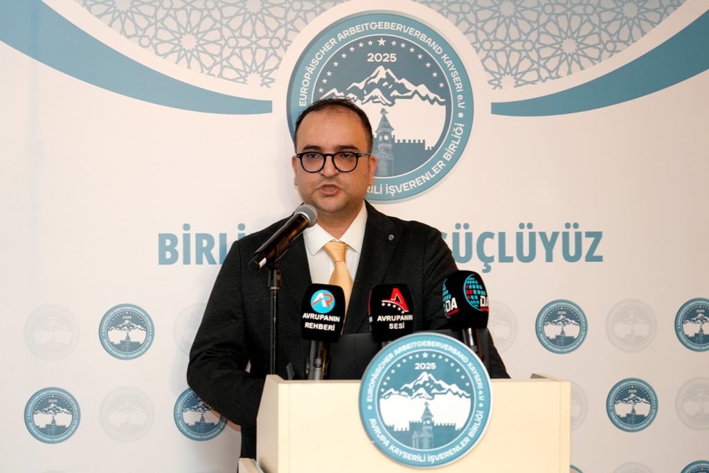 AKİB Köln’de Avrupa’daki Kayserili iş insanlarını buluşturdu 20 akib is dunya bulusma kosgeb ihsan yapar