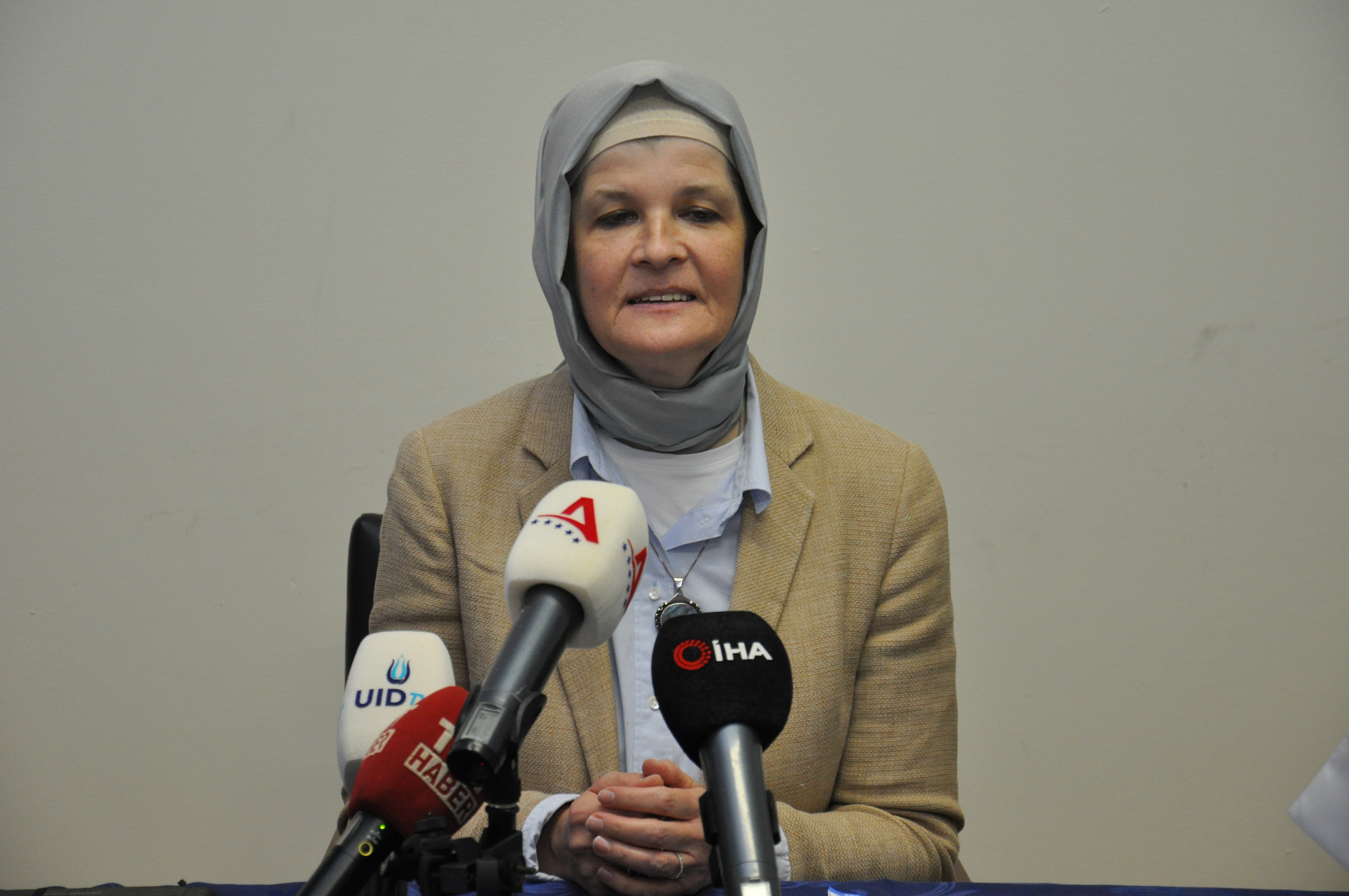 Göka, yurt dışı seçmenlere sahip çıktı: “Saygısızlık asla kabul edilemez”