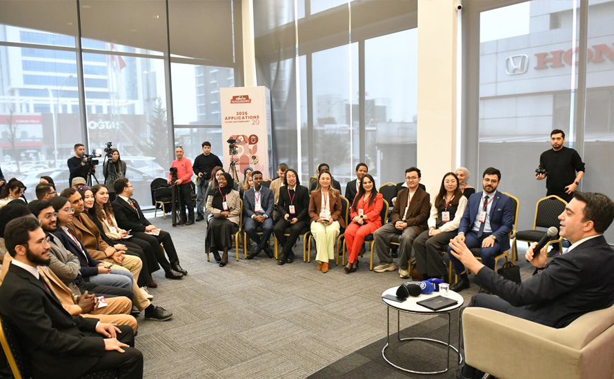 YTB’den dünyaya eğitim çağrısı: Türkiye Bursları