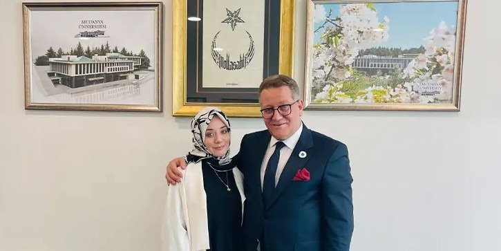 Mollasalih'in başarılı avukat kızına duygusal mesajı