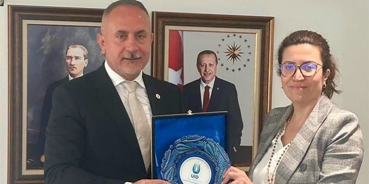 UID Genel Başkan Yardımcısı Sağanak, Frankfurt Başkonsolosluğu'nu ziyaret etti